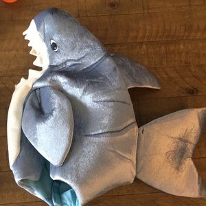 Baby shark costume